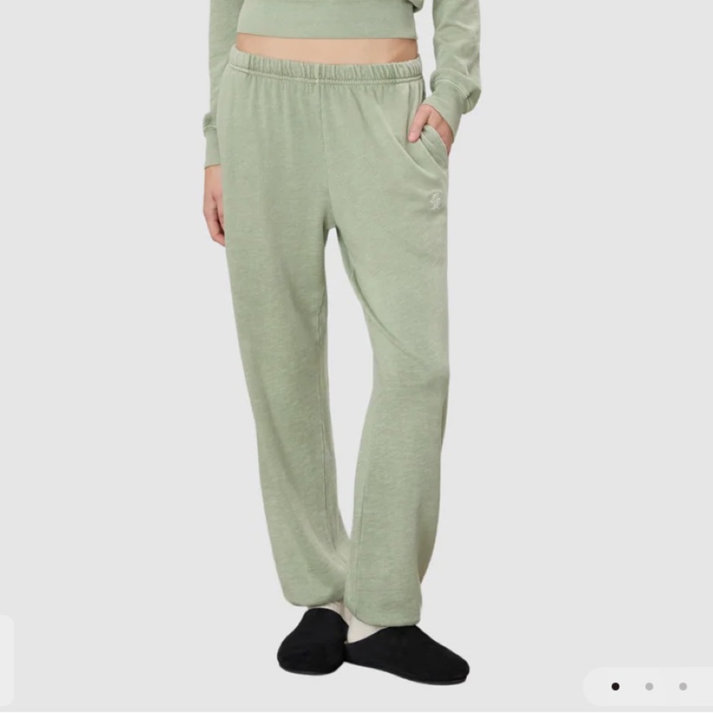 Terne Green Sweatpants